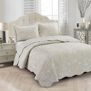 Lavandoux - Bedsprei - Quilt - Floral Toile - 260x240 - 2-persoons - Beige