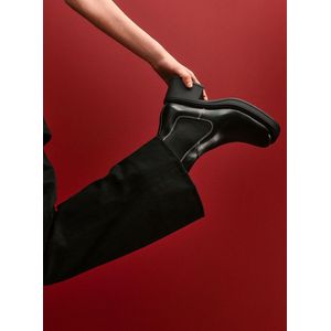 Vagabond - 5642-001 Dorah - Chelsea Laarzen - Zwart - Leer