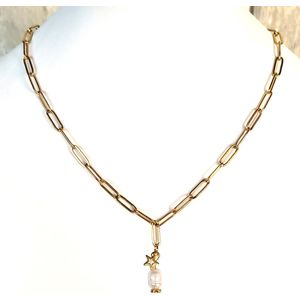 Gina Nina - Goudkleurige stainless steel paperclip ketting met zoetwaterparel en ster