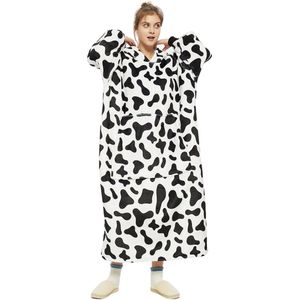Koeien hoodie blanket - Extra Lang 120cm - fleece deken met mouwen en capuchon – Oversized hoodie deken met mouwen – Draagbare deken - Fleece deken – Fleece TV deken – Plaid met mouwen – Warm & zacht – Fleece poncho - koe - Badrock