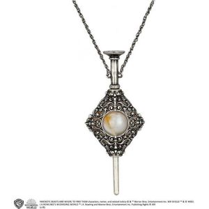 Noble Collection Fantastic Beasts: The Crimes of Grindelwald - Gellert Grindelwald Pendant Replica