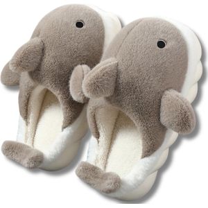 Pantoffels - Sloffen - Slippers - Warme Pantoffels - Dames - Heren - Pluche - Maat 36 En 37 - Haai - Licht Bruin