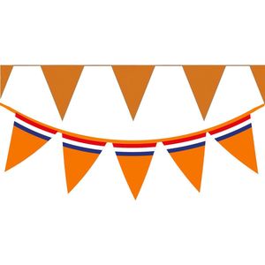 Bellatio Decorations - Oranje Holland vlaggenlijnen - 2x stuks van 10 meter - 2 soorten plastic vlaggetjes