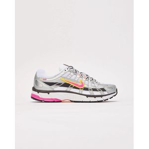 Sneakers Nike P-6000 ""Laser Fuchsia"" - Maat 43