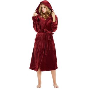 Comfortabele Dames Badjas met Luxe Pluche en Handige Capuchon