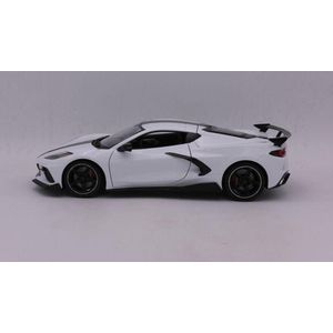 Chevrolet Corvette Stingray Coupe 2020 White/Black