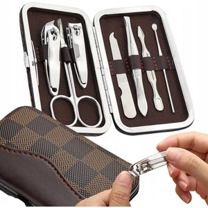 Luxe 7-Delige Manicure- & Pedicureset – Inclusief Wenkbrauwschaar, Nagelknippers & Etui | Roestvrij Staal | Reisformaat | Verzorgingsset voor Handen & Voeten I Bruin