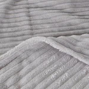 Deken 100 x 150 cm deken grijze deken als bankdeken zachte warme bank deken bank deken pluizige woondeken slaapdeken