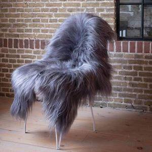 IJslands grijs schapenvacht - Grijs langharig schapenvacht