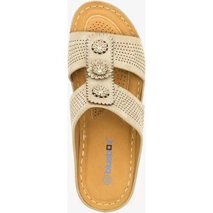 Blue Box dames slippers met perforaties beige - Maat 41