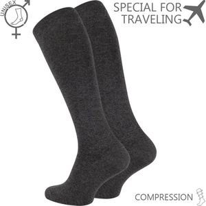 2 paar Unisex steun- en reiskniekousen met compressie-effect grijs maat 39/42