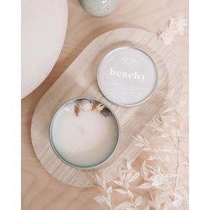 Handgemaakte Kaars Beachy in Blik van Oak Candle Co.