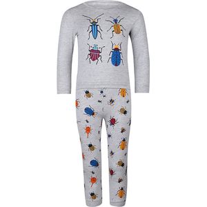 Super stoere jongens Pyjama met spannende insecten in een mooie kleur grijs. Maat 104. Van het bekende merk PEBBLE STONE