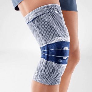 Bauerfeind GenuTrain A3 Artrose Kniebrace - 3 - Links - Grijs