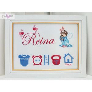 Gepersonaliseerde cadeau borduurwerk lijst met een engel 30x40cm/Personalized gift embroidery frame with an angel 30x40c