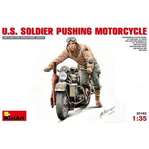 MiniArt U.S. Soldier Pushing Motorcycle + Ammo by Mig lijm