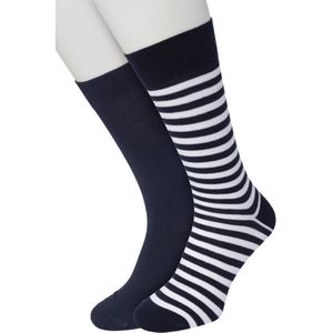 Bonnie Doon Sokken Set Gestreept en Effen voor Heren Donkerblauw/Wit maat 40/46 - Set met 2 paar Sokken - Strepen - Katoenen Sok - Gladde Naden - Brede Boord - Perfecte Pasvorm - 2-pack - Multipack - Donker Blauw - White - Dark Blue - OL0121012.111