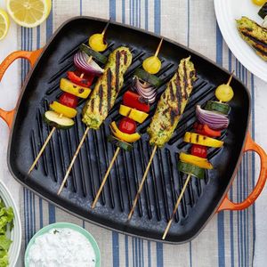 Le Creuset Grillplaat Signature - Oranjerood - 30 x 27 cm - Geëmailleerd Gietijzer - Geschikt voor Alle Warmtebronnen, inclusief Inductie en Oven - Vaatwasserbestendig - Levenslange Garantie