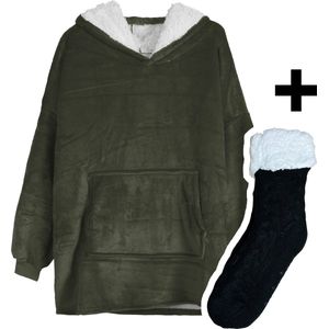 Zoem - Fleece deken met mouwen - inclusief fleece sokken - combi deal - fleece plaid - sweater -super zacht - 280 gsm - Legergroen - trui - Snuggle - Hoodie - Snuggle Hoodie - Oversized fleece - wintertrui