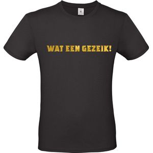 T-shirt met opdruk “Wat een gezeik”, Zwart T-shirt met goudkleurige opdruk. Ken je hem uit Chateau Meiland?