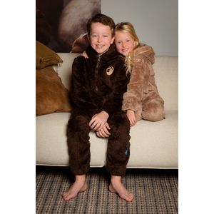 Kids Knuffle Fleece Onesie® | Warme onesie huispak jumpsuit voor jongens & meisjes | Superzacht & comfortabel | Premium kwaliteit | Duurzaam & CO₂-neutraal geproduceerd in Portugal | Beige maat XS