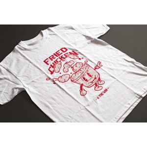 Shirt - Fried chicken - Wurban Wear | Grappig shirt | Dieet | Unisex tshirt | Fast food | Airfryer | Sport | Verwenpakket | Wit & Zwart