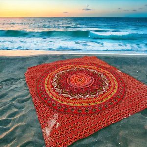 XL groot strandlaken - ROOD - Mandala strandkleed - Dun textiel - rood/oranje/geel