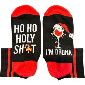 Kerstsokken met grappige tekst op de zool: Ho Ho Holy Shit, I'm Drunk - Sokken dames/heren 38-43