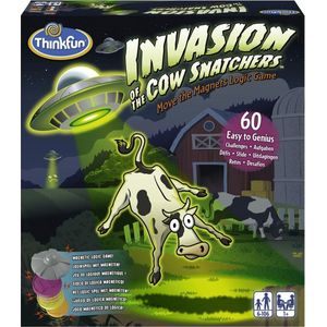 Thinkfun Invasion of the Cow Snatchers - Gezelschapsspel voor kinderen vanaf 6 jaar met 60 uitdagingen en magnetische UFO