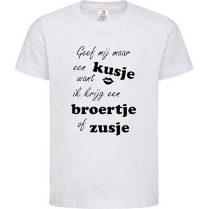 Shirt Aankondiging zwangerschap Geef mij een kusje want ik krijg een broertje of zusje | korte mouw | wit/zwart | maat 110/116 zwangerschap aankondiging bekendmaking
