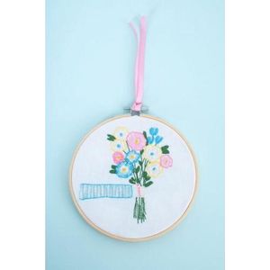 Violet Studio - Rainbow Blooms - Embroidery Kit