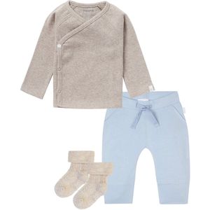 Noppies - Kledingset - 3 delig - Broek Naupli Lichtblauw - Shirt Nanyuki overslagshirt Oatmeal - 1 paar sokjes Oatmeal - Maat 44