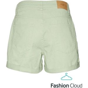 Vero Moda VMZURI HR LOOSE SHORTS - Reseda Light Green