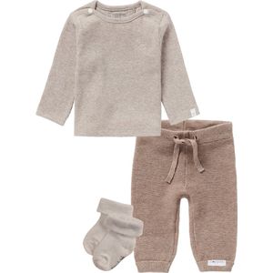 Noppies - Kledingset - 3 delig - Broek Grover Knit Taupe - Shirt natal - 1 paar sokjes taupe - Maat 62