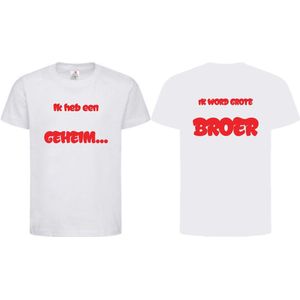 Shirt Aankondiging zwangerschap ""Ik heb een GEHEIM..."" op voorkant ""Ik word grote BROER"" op achterkant | korte mouw | Wit/rood | maat 134/140 zwangerschap aankondiging bekendmaking Baby big bro brother Grote Broer