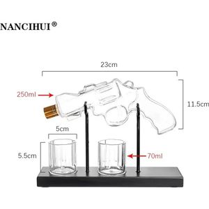 Bolmans - Karaf - Schenkkan - Glazenkaraf - Decanter - Creatieve Decanter - Whisky Karaf -Whisky Decanter - Decanteer Karaf - In de Vorm van een Revolver - Incl. 2 Whisky Glazen en Karaf Houder