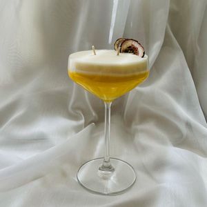 Geurkaars Pornstar Martini | +/- 40 branduren