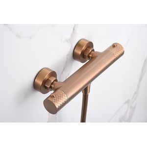 Thermostatische douchekraan met temperatuurregeling - Elegant en functioneel in roségoud