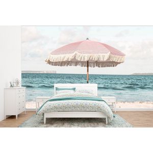 Parasol - Strand - Zee - Wolken - Behangpapier