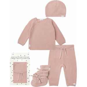 Noppies - Cadeausetje - Cadeaudoosje met Kledingset - Kraamcadeau - Babyshower - 4delig - Broek Grover - Trui Pino - Slofjes Nelson - Muts Niland Rose Smoke - Maat 62