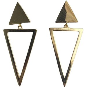 Bling-it triangel oorsteker lang. Afmeting: 15x25mm Materiaal: 925 sterling zilver, met een 14 karaat gouden laagje