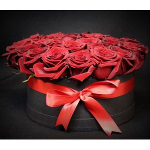 Flower Box Red Groot
