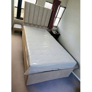 Boxspring bed Spain met opbergruimte 160x200 met matras