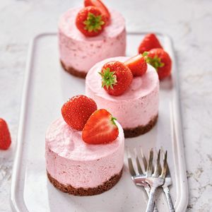 FunCakes Mix voor Bavarois Aardbei - 150g - Bakmix