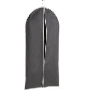 Non-woven hoes voor lange kledingstukken
