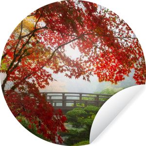 Behangcirkel - Zelfklevend behang - Behangsticker - Japans - Brug - Japanse esdoorn - Bomen - Natuur - Woondecoratie - ⌀ 120 cm - Behangcirkel zelfklevend