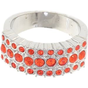 Behave - Ring - Klassieke Zilverkleurige Ring met Oranje Kristalsteentjes – Stijlvol & Tijdloos - 19mm