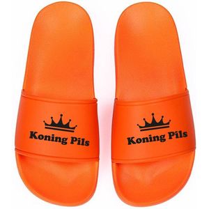 Koning Pils Slippers – Oranje – Heren & Dames – Comfortabel – Perfect voor EK, WK, Koningsdag & Festivals – Maat 46