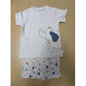 Noukie's - Zomer pyjama voor jongens - Beige -  Olifant - 2 jaar 92