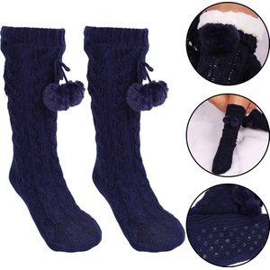 Donkerblauwe, dikke sokken